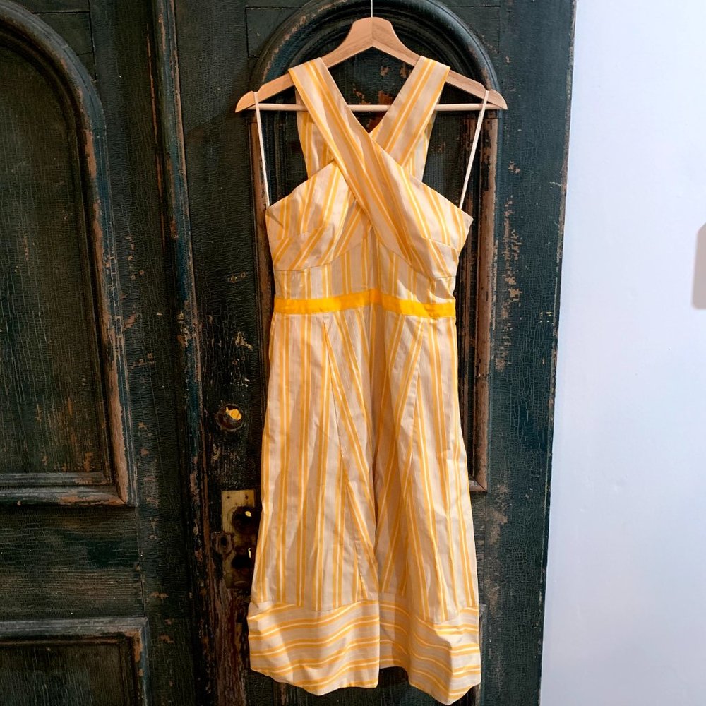 🌼 HD in Paris Asbury Park Cross Halter Dress 🌼